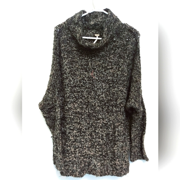 Free People Sz XS Cowl Neck Boho Oversized Sweater Cloud born Alpaca Wool Blend - Picture 1 of 11